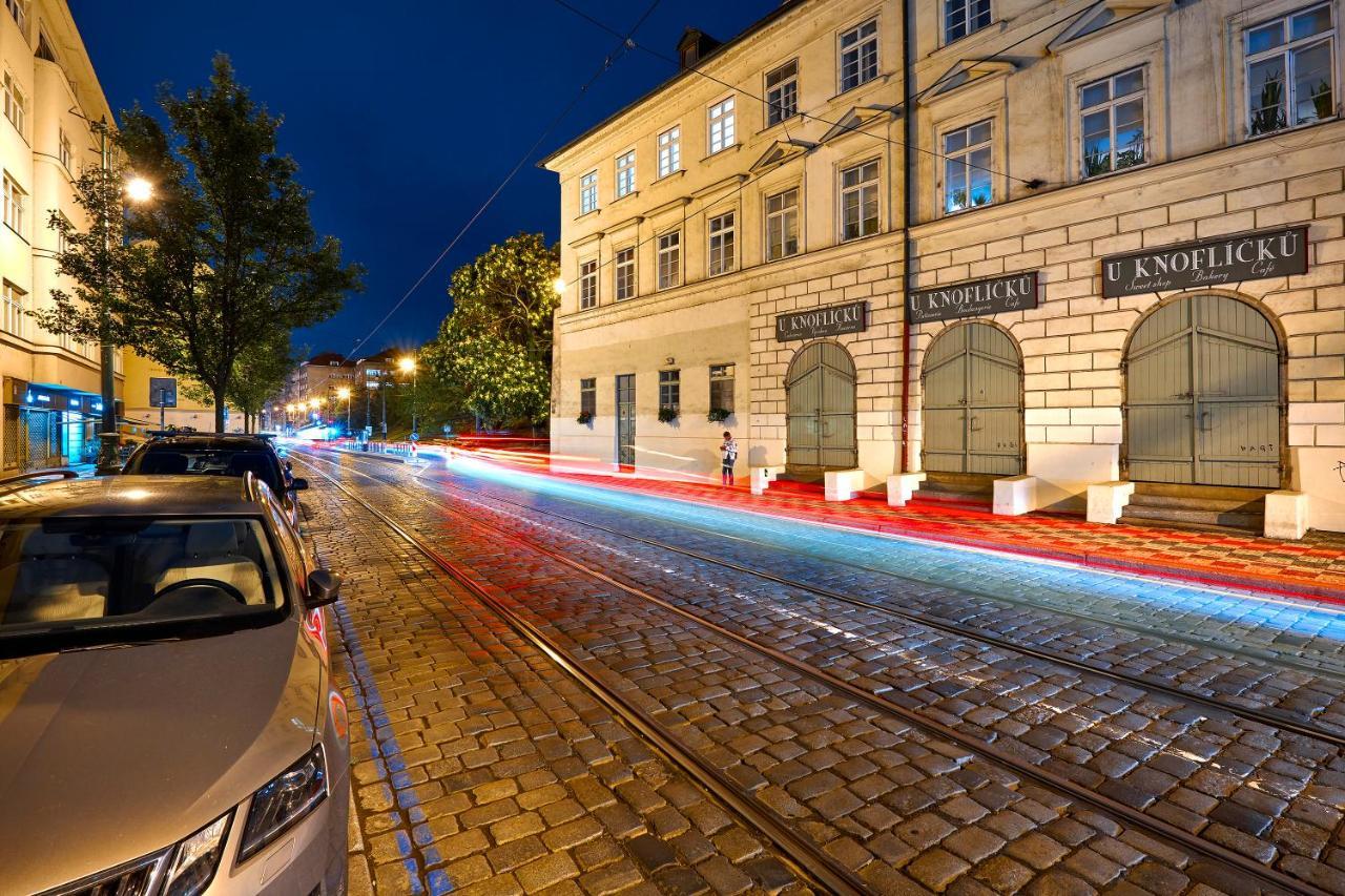 Downtown Suites Mala Strana Prague Extérieur photo